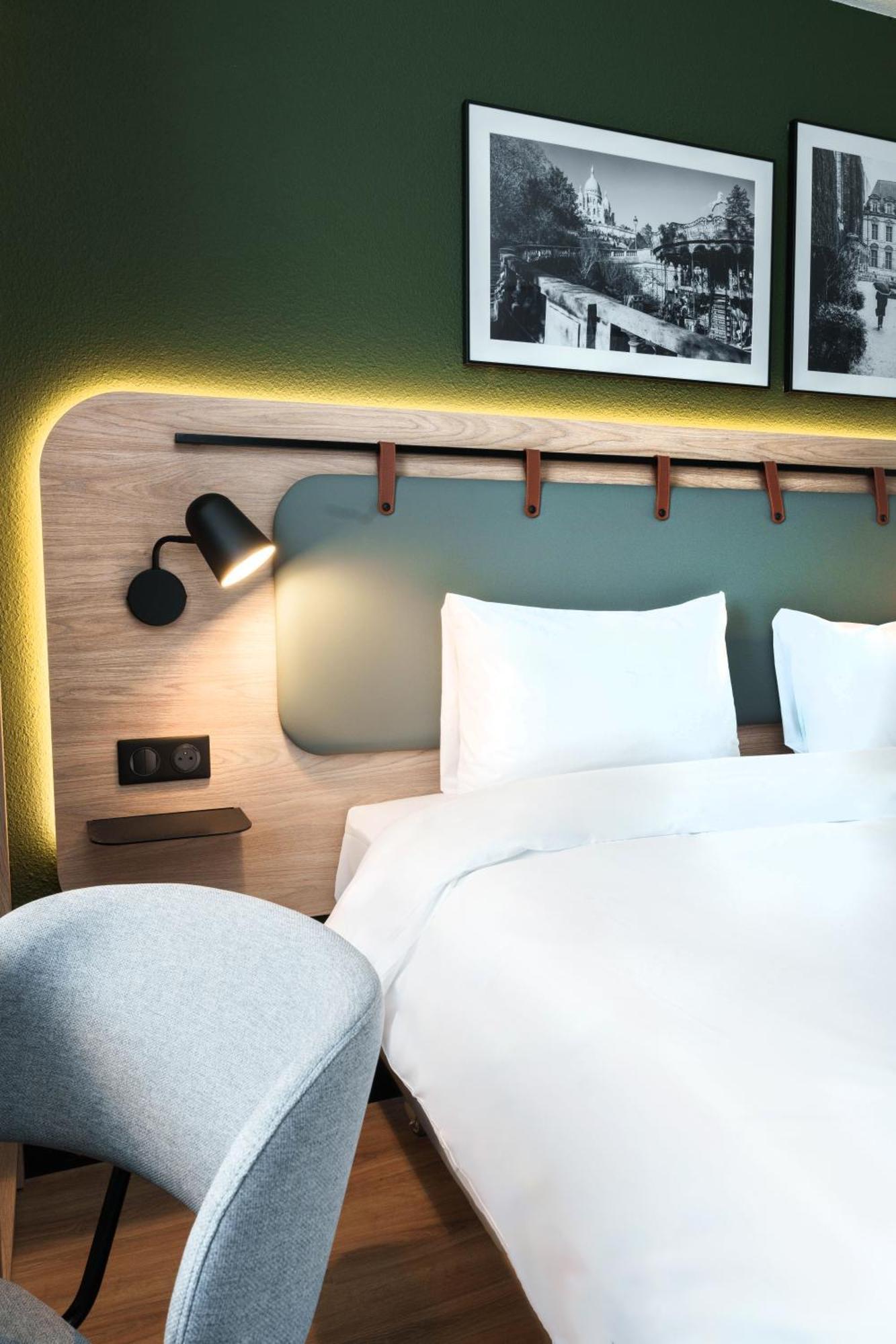 Campanile Blanc-mesnil 3*