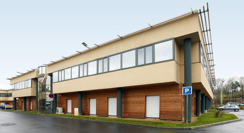 Campanile Blanc-mesnil
