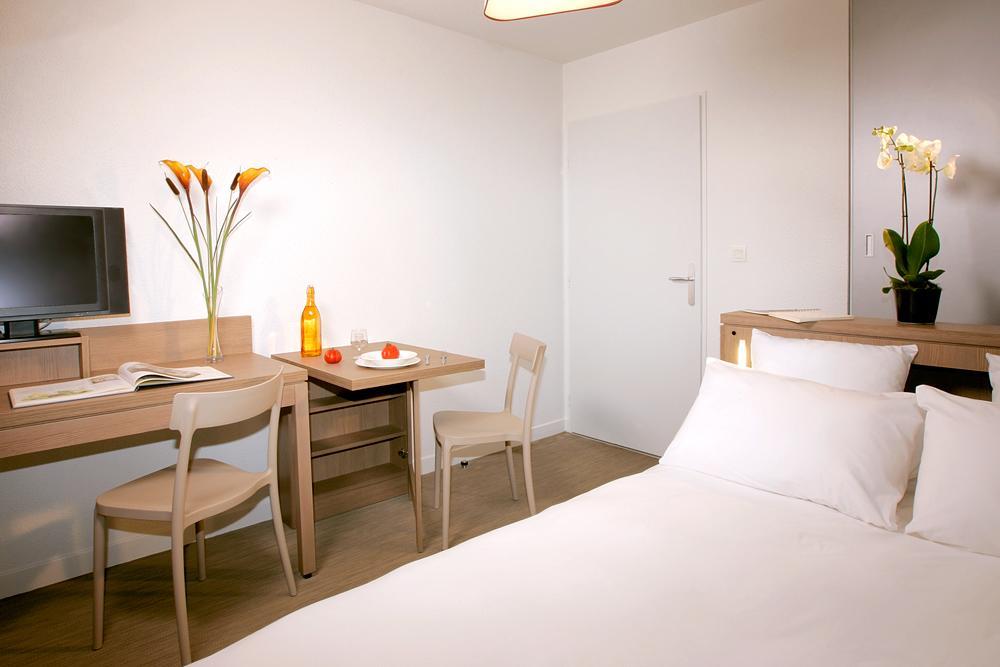 Campanile Blanc-mesnil 3*