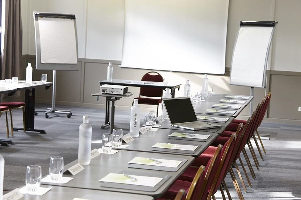 Campanile Blanc-mesnil Hotel 3*